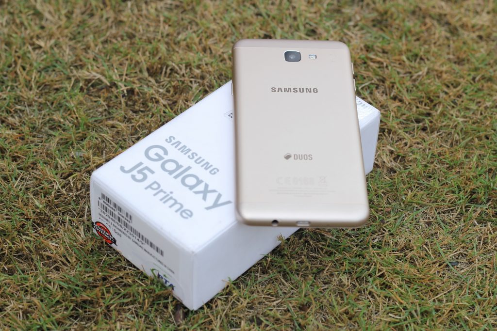 Review: Samsung Galaxy J5 2015