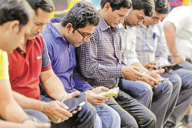 Indians Using Smartphones