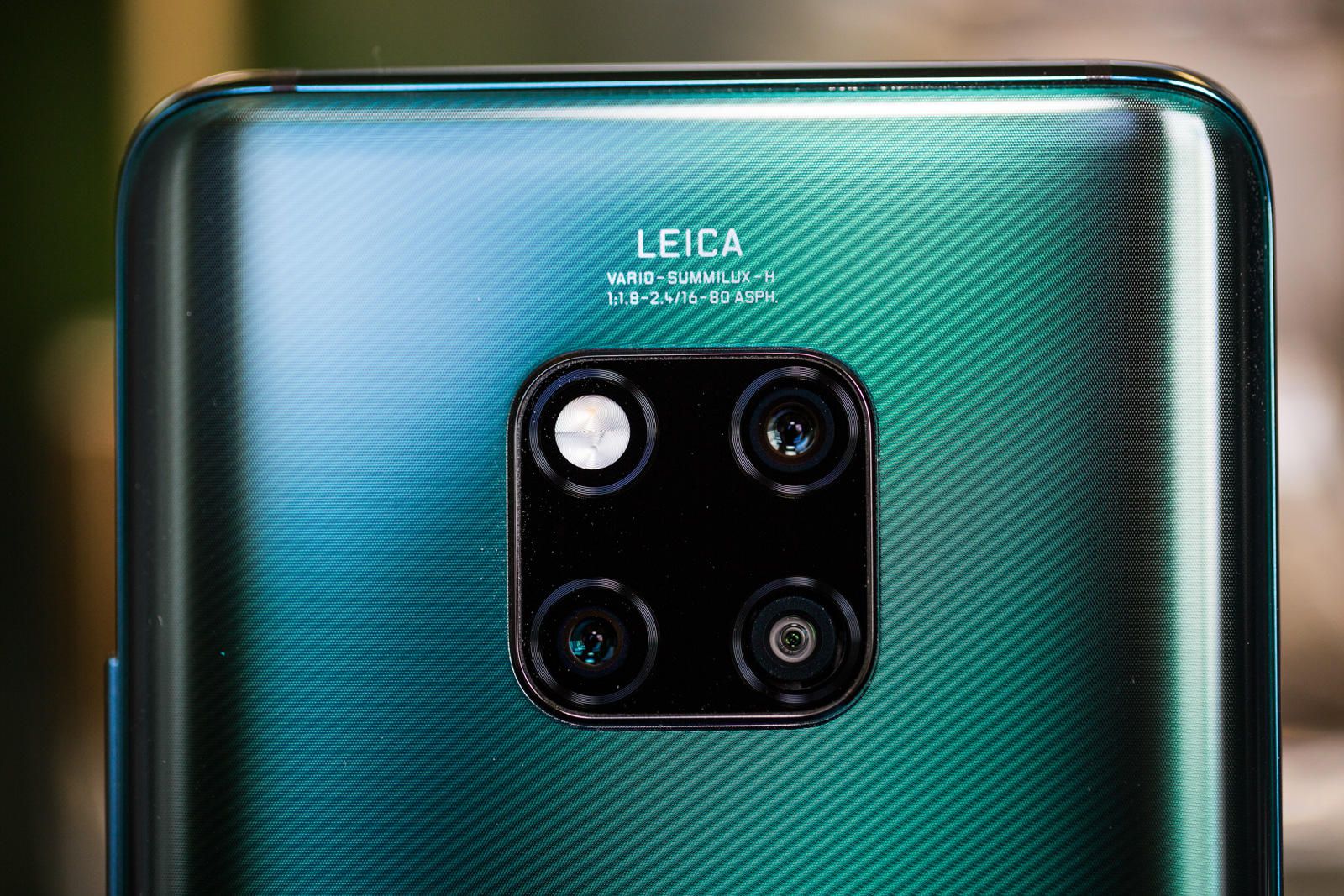 Huawei Mate 20 Pro wins the “GSMA Best Smartphone Award” at MWC 2019