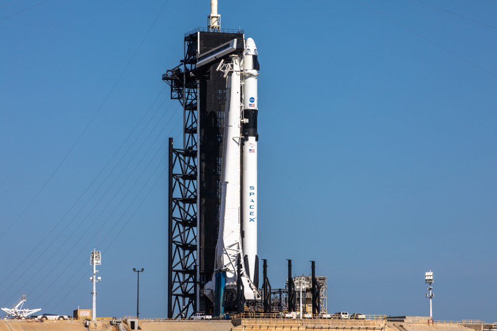SpaceX-NASA-Postponned-TechJuice