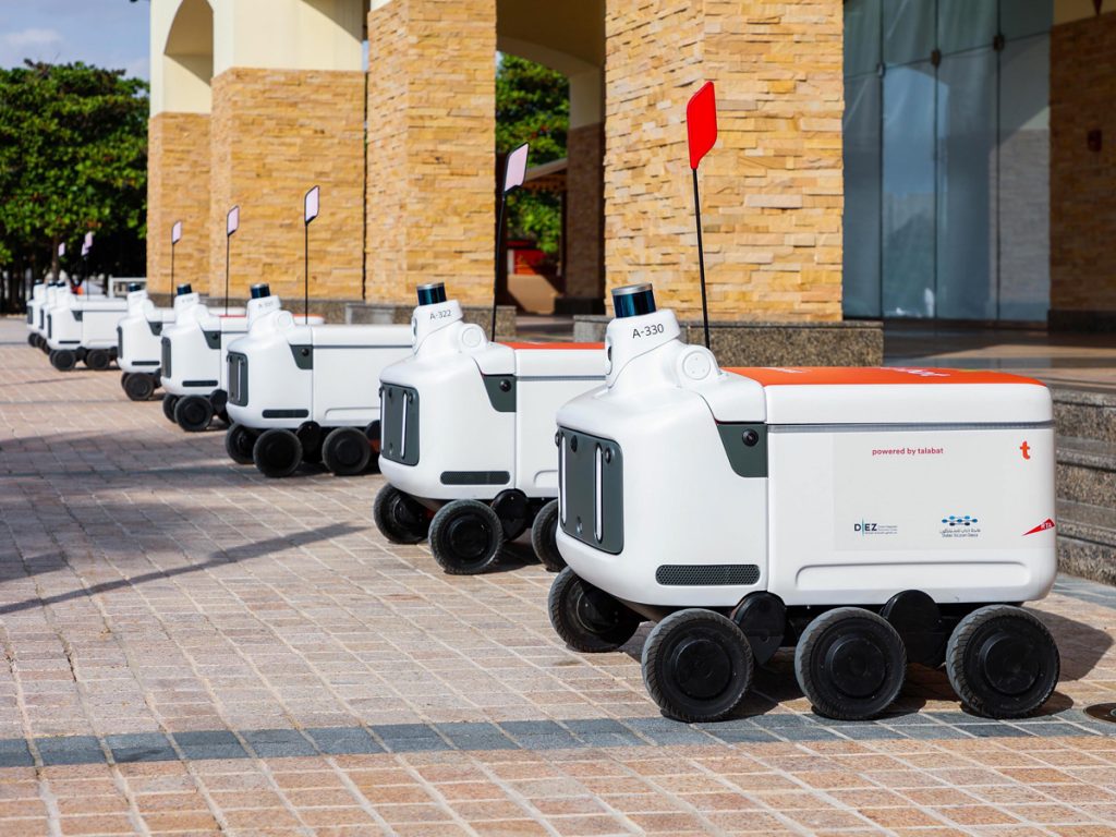 Dubai Food Delivery Robot